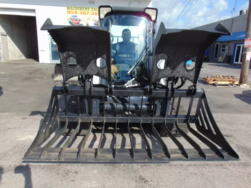 2024 WOLVERINE Skid Steer Attachment 72" "HEAVY DUTY" ROCK GRAPPLE BUCKET