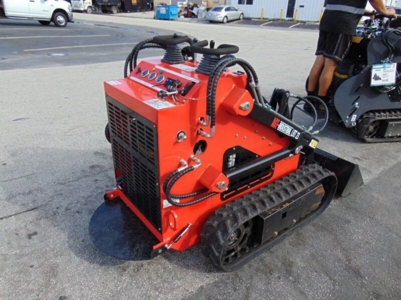 2025 BRAND NEW AGT LRT-23 MINI STAND BEHIND BACKYARD SKID STEER TRACK LOADER - mini stand behind skid steer track loader - Image 3