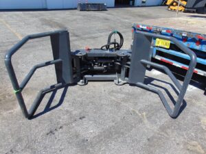 2026 WOLVERINE ATTACHMENTS BSH -12-75D HAY BALE SQUEEZE CLAMP - UNIVERSAL SKID STEER ATTACHMENT - 2,400 LB LIFT CAPACITY