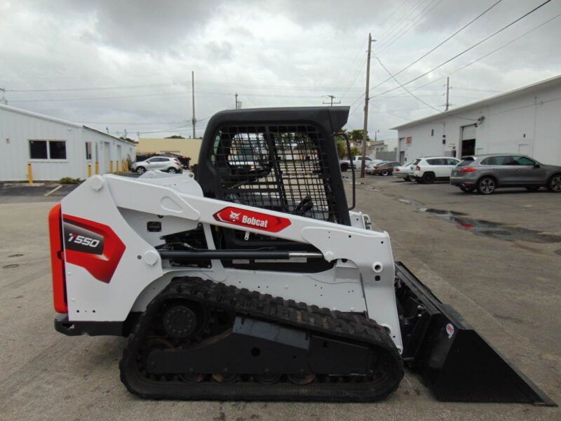2015 Bobcat T-550 TURBO Skid Steer - SELECTABLE JOYSTICK CONTROLS - ONLY 1,410 HOURS - ADVANCED VIDEO MONITOR DISPLAY - Image 27