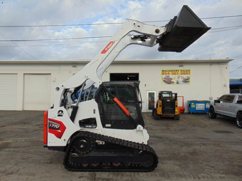 2017 BOBCAT T-770 TURBO 2 SPEED "HIGH FLOW" SUPER LOADED - JOYSTICKS - STEREO - HD COOLING PKG - ONLY 1,690 HOURS - Image 26