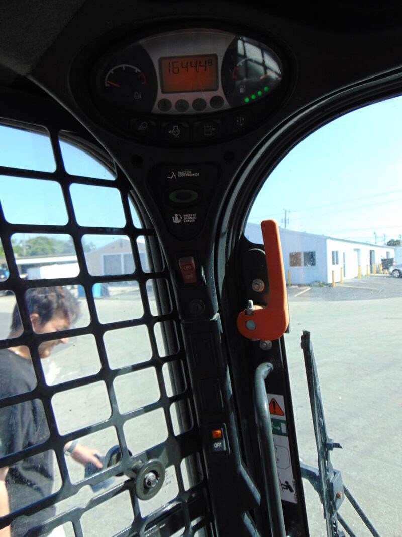 2021 BOBCAT T770 TURBO 2 SPEED "HIGH FLOW" JOYSTICKS - NEW TRACKS - A/C - HEAT - STEREO - ONLY 1,644 HOURS - Image 16