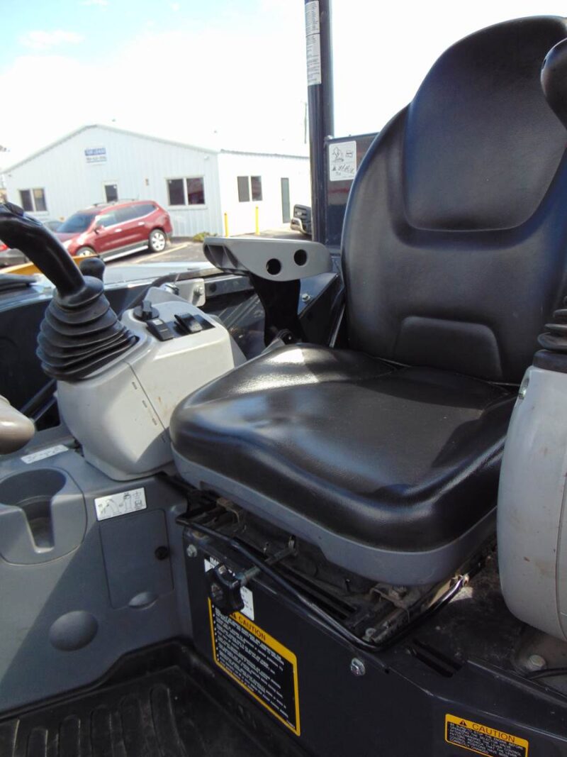 2023 JOHN DEERE MINI MIDI G50 EXCAVATOR - 11K LBS - ONLY 1,275 HOURS - Image 13