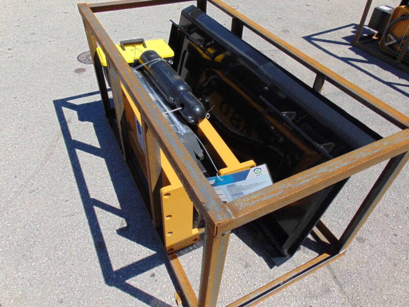 2025 AGT 680 BREAKER HAMMER ATTACHMENT UNIVERSAL FOR ALL SKID STEERS AND TRACK AND WHEEL LOADERS - Image 12