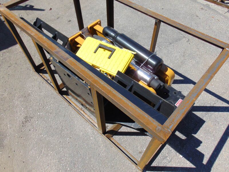 2025 AGT 680 BREAKER HAMMER ATTACHMENT UNIVERSAL FOR ALL SKID STEERS AND TRACK AND WHEEL LOADERS - Image 2