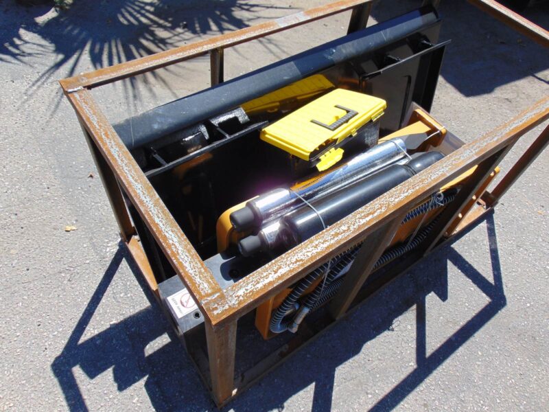 2025 AGT 680 BREAKER HAMMER ATTACHMENT UNIVERSAL FOR ALL SKID STEERS AND TRACK AND WHEEL LOADERS - Image 7