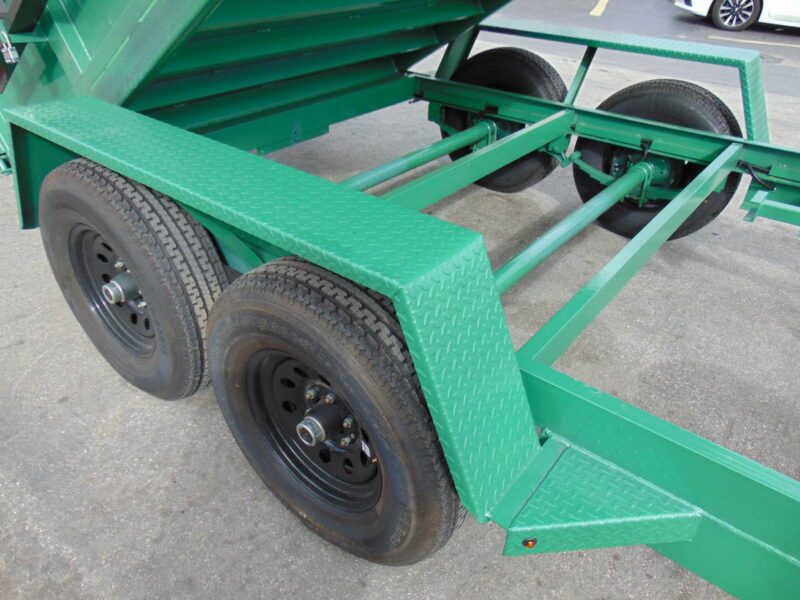2025 COVERED WAGON 12K LB TANDEM AXLE DUMP TRAILER WITH TARP AND RAMPS - 20K TELESCOPIC DUMP CYLINDER - BRAKES ON BOTH AXLES - Image 13