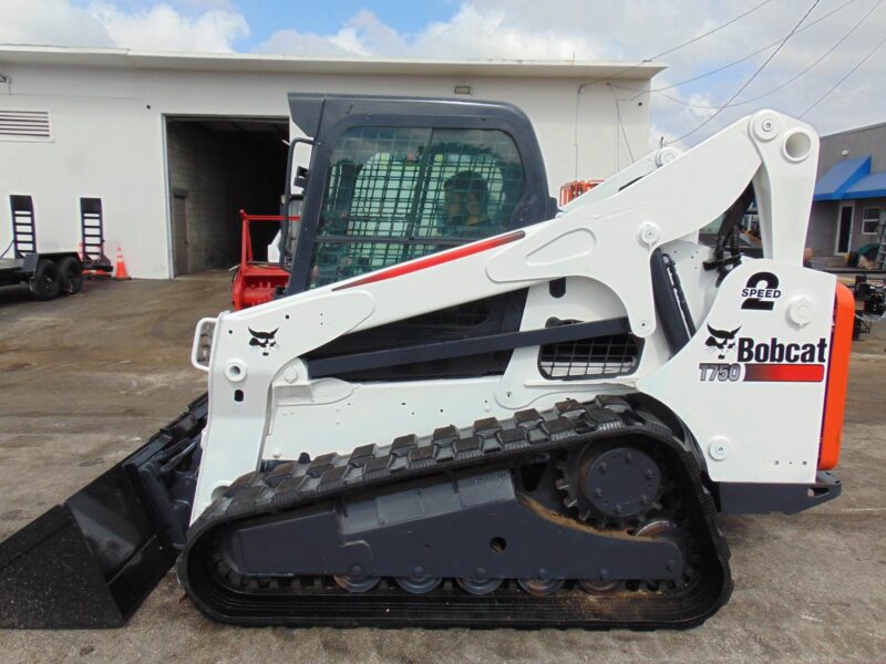2014 BOBCAT T750 TURBO "KUBOTA" DIESEL - HEATED AND A/C CAB - BRAND NEW TRACKS - SUPER LOW HOURS - BOB TACH POWER COUPLER - Image 34