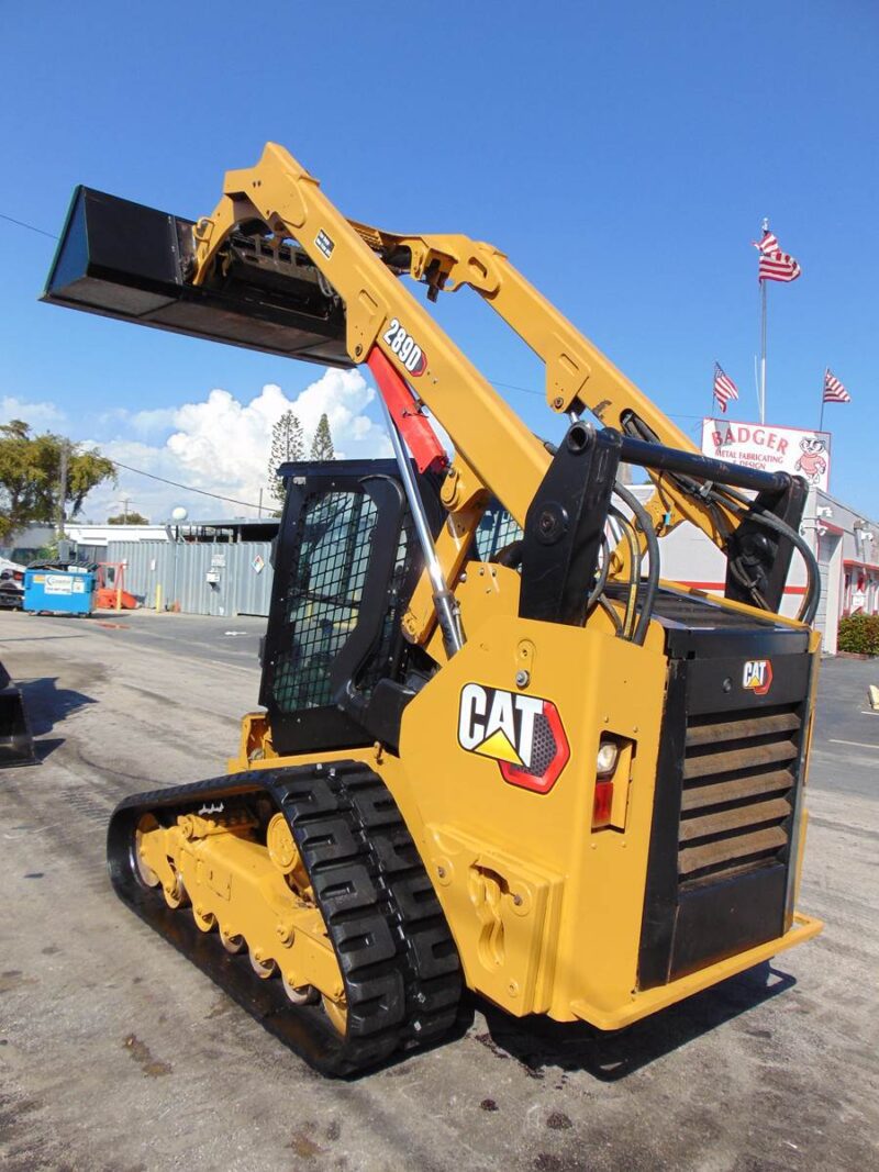2015 Caterpillar CAT 289D "XPS-HIGH FLOW" TURBO 2 SPEED - SUPER LOADED - JOYSTICKS - CAMERA - HEAT AND AC - NEW TRACKS AND SPROCKETS TODAY - Image 28