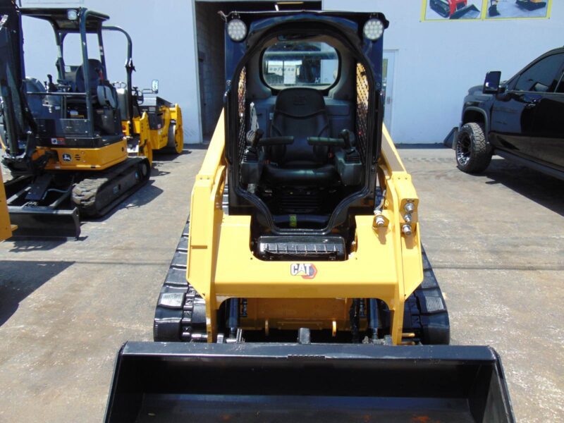 2021 Caterpillar CAT 259D TURBO 2 SPEED "BRAND NEW TRACKS & SPROCKETS" JOYSTICKS - POWER COUPLER - BACK UP CAMERA - ONLY 1,642 HOURS - Image 3