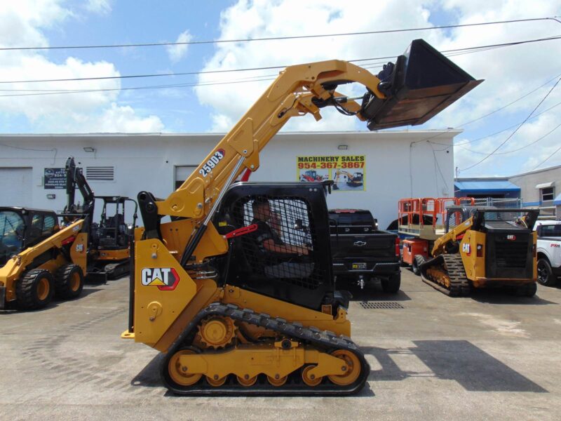 2021 Caterpillar CAT 259D TURBO 2 SPEED "BRAND NEW TRACKS & SPROCKETS" JOYSTICKS - POWER COUPLER - BACK UP CAMERA - ONLY 1,642 HOURS - Image 13