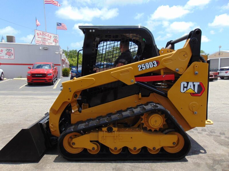 2021 Caterpillar CAT 259D TURBO 2 SPEED "BRAND NEW TRACKS & SPROCKETS" JOYSTICKS - POWER COUPLER - BACK UP CAMERA - ONLY 1,642 HOURS - Image 7