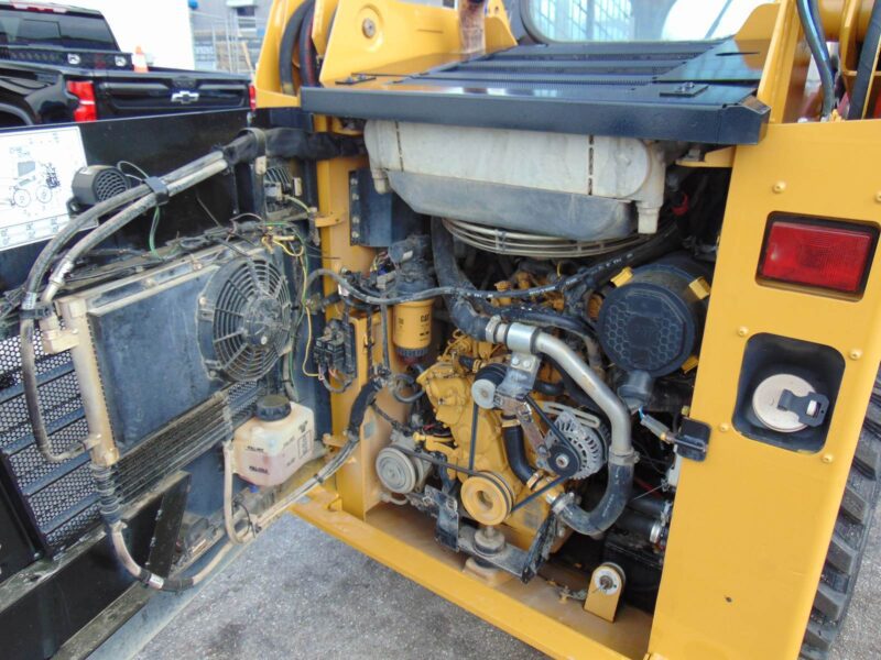 2022 CAT 226D3 TURBO "67 HP" MINI 5,800 LB WHEEL LOADER - ENCLOSED A/C CAB - PWR COUPLER - JOYSTICKS - FULLY SERVICED - 1,425 HOURS - Image 17