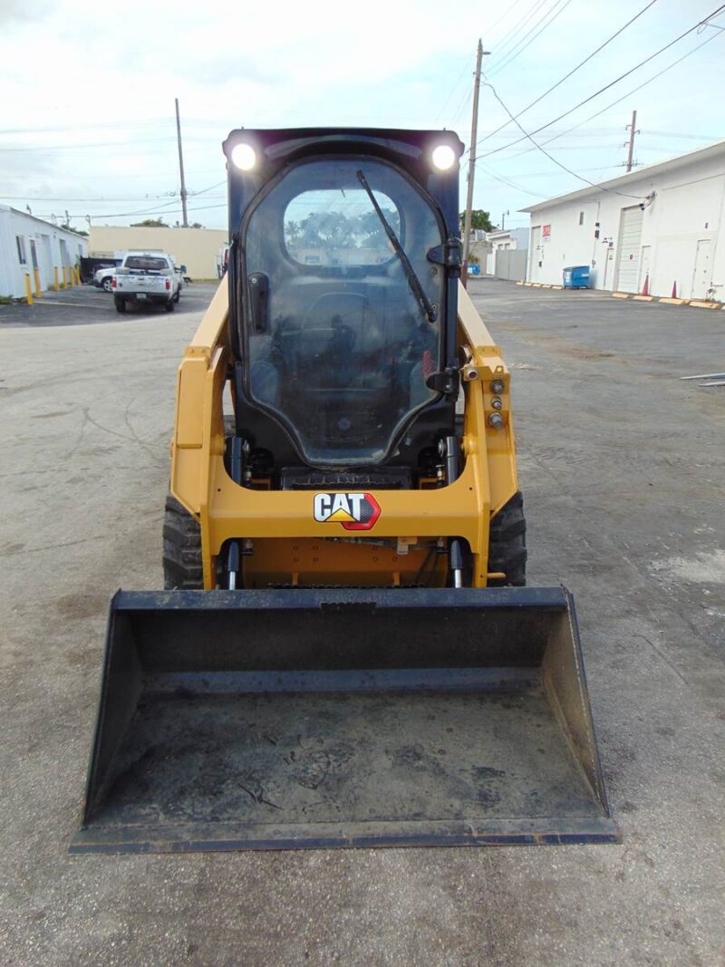 2022 CAT 226D3 TURBO "67 HP" MINI 5,800 LB WHEEL LOADER - ENCLOSED A/C CAB - PWR COUPLER - JOYSTICKS - FULLY SERVICED - 1,425 HOURS - Image 25