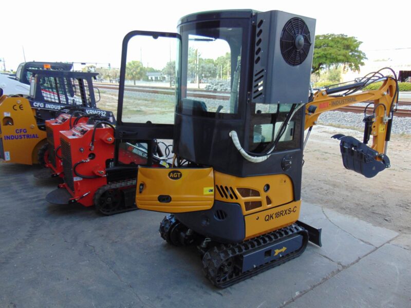 NEW 2025 AGT INDUSTRIAL QK18RXS-C "AIR CONDITIONED CAB" 2,300 LBS - PILOT CONTROLS - HYDRAULIC THUMB - CONCRETE BREAKER - BRUSH CUTTER - ALL INCLUDED - Image 20