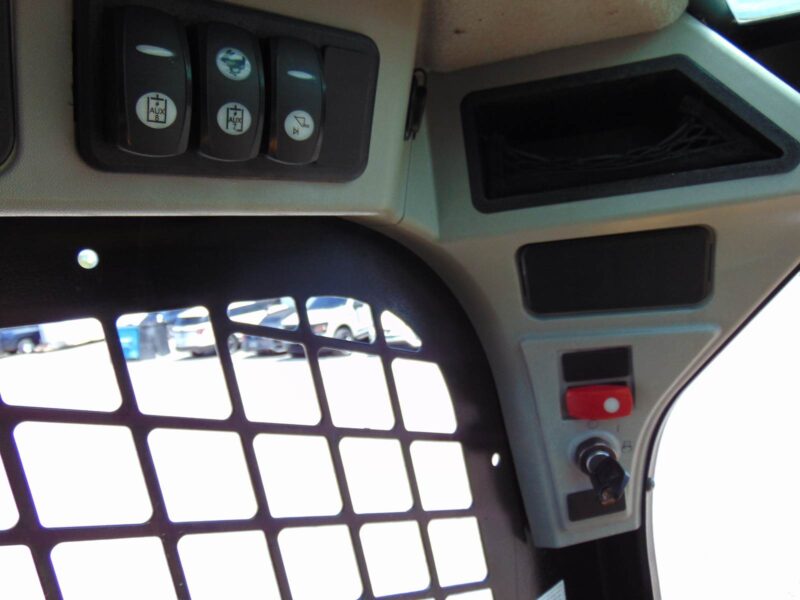2020 CAT 259D TURBO 2 SPEED - SUPER LOW HOURS - JOYSTICKS - CAMERA - ADVANCED MONITOR SCREEN - SERVICED AND INSPECTED - Image 32