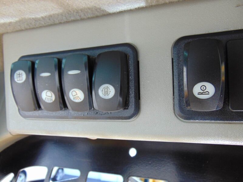 2020 CAT 259D TURBO 2 SPEED - SUPER LOW HOURS - JOYSTICKS - CAMERA - ADVANCED MONITOR SCREEN - SERVICED AND INSPECTED - Image 34