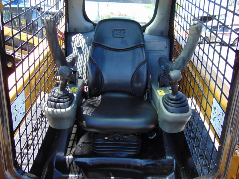 2020 CAT 259D TURBO 2 SPEED - SUPER LOW HOURS - JOYSTICKS - CAMERA - ADVANCED MONITOR SCREEN - SERVICED AND INSPECTED - Image 35