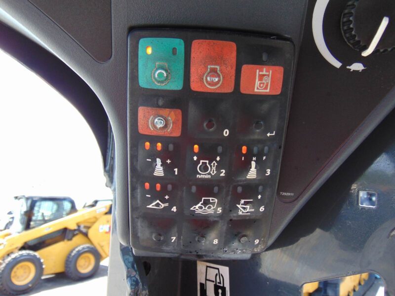 2020 JOHN DEERE 325G TURBO 2 SPEED TRACK LOADER - YANMAR 74.9 HP (NO DEF) - 9,500 LB OPERATING WEIGHT - JOYSTICKS - 1,214 HOURS - NEW GRAPPLE INCLUDED - Image 20