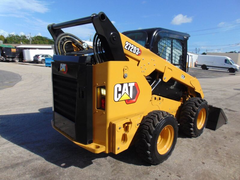 2021 CAT 272D3-XE "110 HP MONSTER" SUPER HIGH FLOW *LOADED WITH OPTIONS* HEATED AIR RIDE SEAT - STEREO - CAMERA - COUNTERWEIGHT PKG - ONLY 1,640 HOURS - Image 26