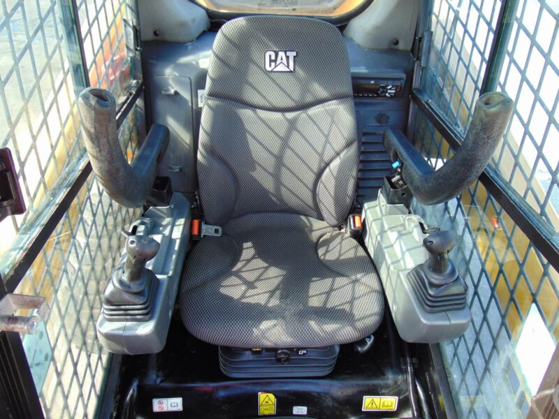2021 CAT 272D3-XE "110 HP MONSTER" SUPER HIGH FLOW *LOADED WITH OPTIONS* HEATED AIR RIDE SEAT - STEREO - CAMERA - COUNTERWEIGHT PKG - ONLY 1,640 HOURS - Image 30