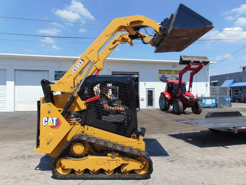 2021 CAT 259D3 TURBO 2 SPEED "BRAND NEW TRACKS" JOYSTICKS - PWR COUPLER - ADVANCED DISPLAY MONITOR - ONLY 1,723 HOURS - Image 24