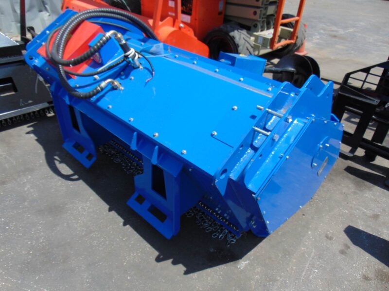 2025 AGT INDUSTRIAL SSFM-81 SKID STEER FORESTRY MULCHER - NEW AND IMPROVED MODEL FOR 2025 - IMPROVED COOLING - 40 CARBIDE TEETH 81" WIDTH - Image 4
