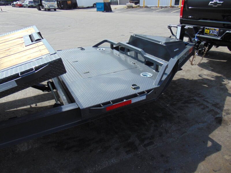 2025 RAWMAXX "TILT DECK" 20' H.D. TANDEM EQUIPMENT FLATBED TRAILER - 14 PLY TIRES - Image 3