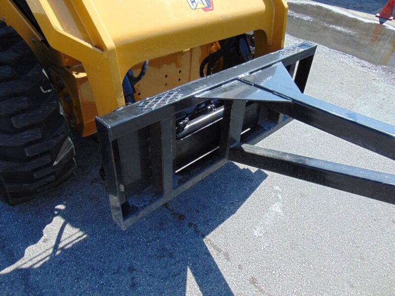 2025 SKID STEER SOLUTIONS 6' BOOM " TRUSS " EXTENSION POLE ATTACHMENT FOR ALL SKID STEERS - UNIVERSAL ATTACHMENT - Image 5