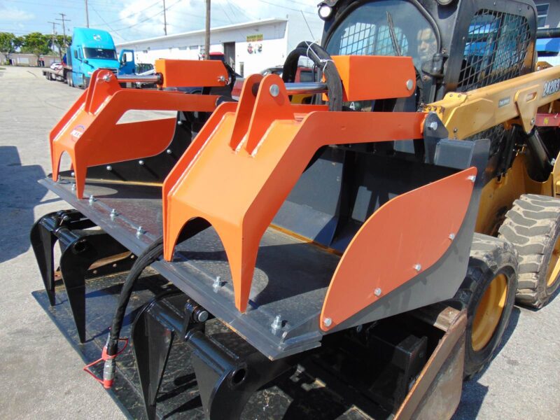 2026 WIG AMERICA SKID STEER LOG "HEAVY DUTY" DUAL PISTON BUCKET GRAPPLE - REMOVEABLE STEEL PLATE SIDES AND BREAKER BAR - Image 3