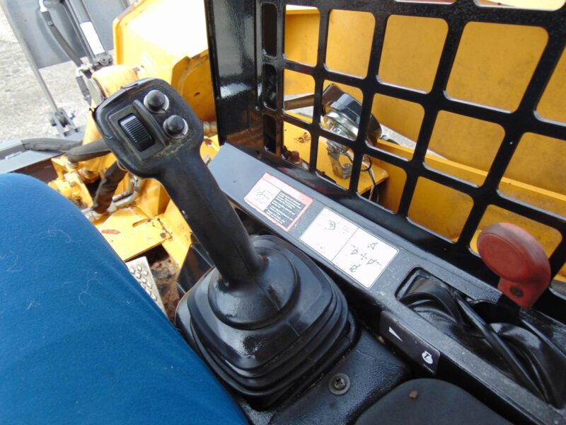 2008 JOHN DEERE 325 "BIG 76 HP TURBO" HIGH FLOW - PRE-EMISSIONS - JOYSTICK CONTROLS - ONLY 1,832 ORIGINAL 1 OWNER HOURS - 100% SERVICED - Image 12