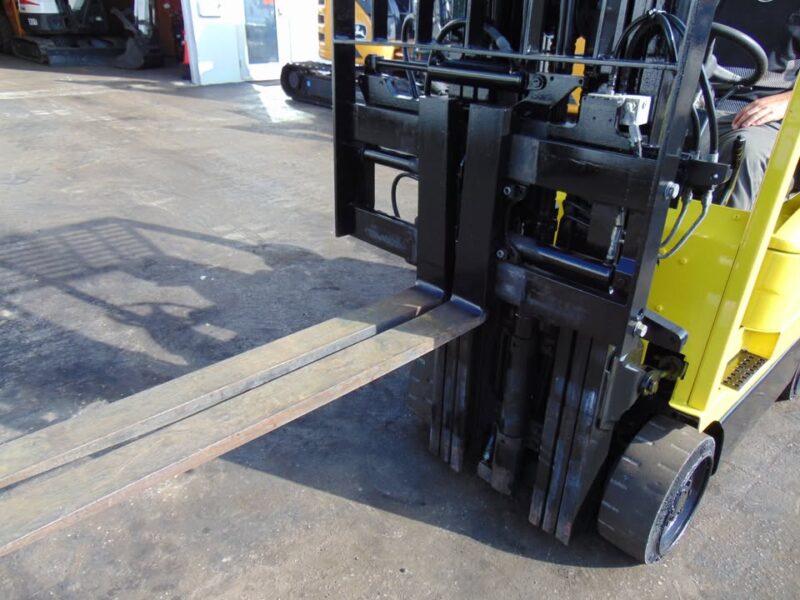 2009 HYSTER S30XM - SIDE SHIFTER & FORK POSITIONER - CUSHION TIRE - LPG - TRIPLE MAST - Image 4