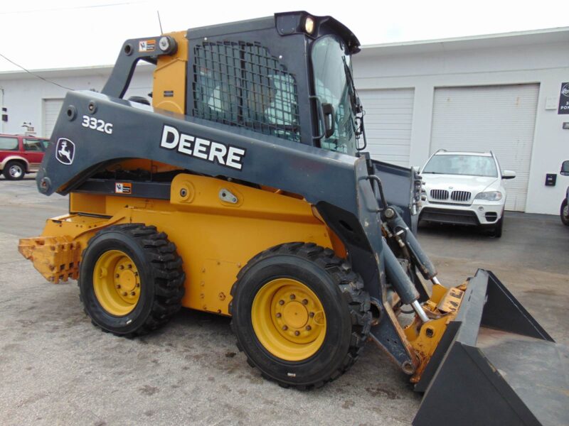 2020 JOHN DEERE 332G TURBO 2 SPEED "HIGH FLOW" - 41 GPM - BIG 100 HP YANMAR DIESEL - STEREO A/C - POWER COUPLER - ISO JOYSTICKS - 1,790 HOURS