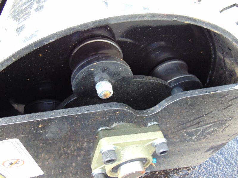 2026 GIYI VR59 VIBRATORY SKID STEER COMPACTOR SMOOTH DRUM ROLLER ATTACHMENT - UNIVERSAL FITMENT - HYD HOSES AND FITTINGS INCLUDED - Image 10