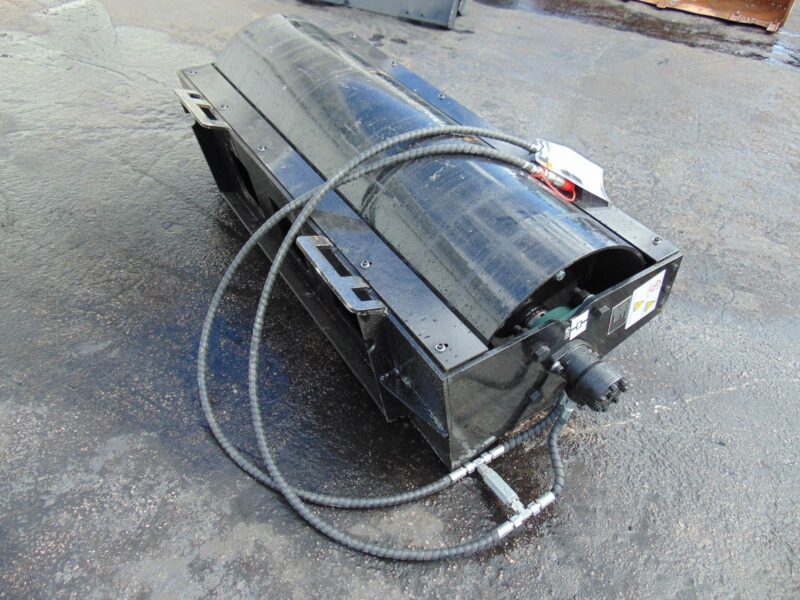 2026 GIYI VR59 VIBRATORY SKID STEER COMPACTOR SMOOTH DRUM ROLLER ATTACHMENT - UNIVERSAL FITMENT - HYD HOSES AND FITTINGS INCLUDED - Image 14