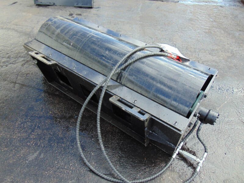 2026 GIYI VR59 VIBRATORY SKID STEER COMPACTOR SMOOTH DRUM ROLLER ATTACHMENT - UNIVERSAL FITMENT - HYD HOSES AND FITTINGS INCLUDED - Image 15