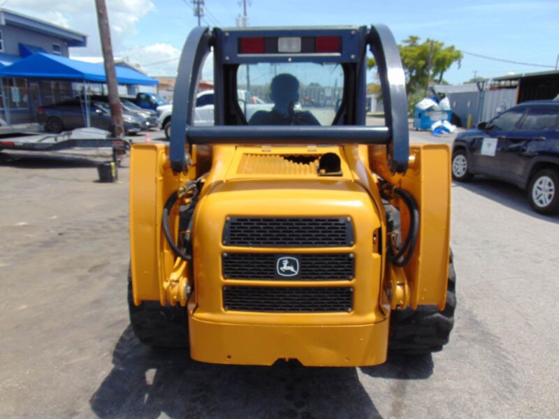 2005 JOHN DEERE 250 TURBO 2 SPEED - 65 HP WHEEL LOADER - NO EMISSIONS - NO HEADACHES 100% SERVICED AND JOB READY - Image 11
