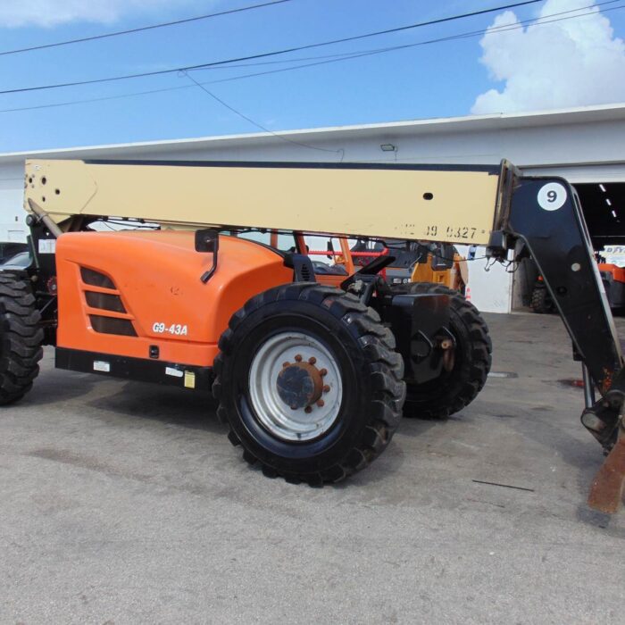 2013 JLG G9-43A TELEHANDLER 9K LBS - 43 FT 