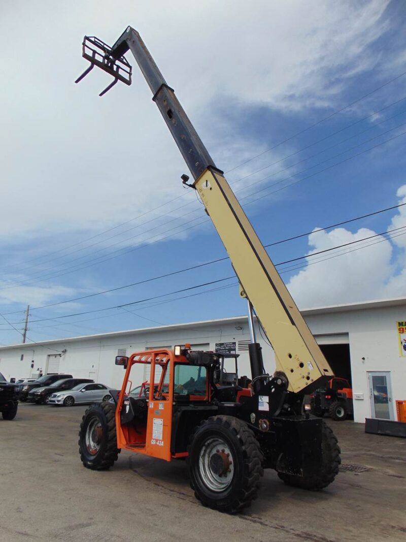 2013 JLG G9-43A TELEHANDLER 9K LBS - 43 FT "CUMMINS TURBO DIESEL" ONLY 2,173 HOURS - 100% SERVICED AND JOB READY - Image 28