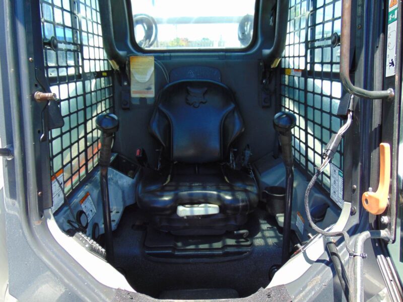 2016 BOBCAT S740 TURBO 2 SPEED "HIGH FLOW" BIG 74 HP - HEAT AND A/C - STEREO - BOB/TACH POWER CUPLER - NEW TIRES - ONLY 1,818 HOURS - Image 20
