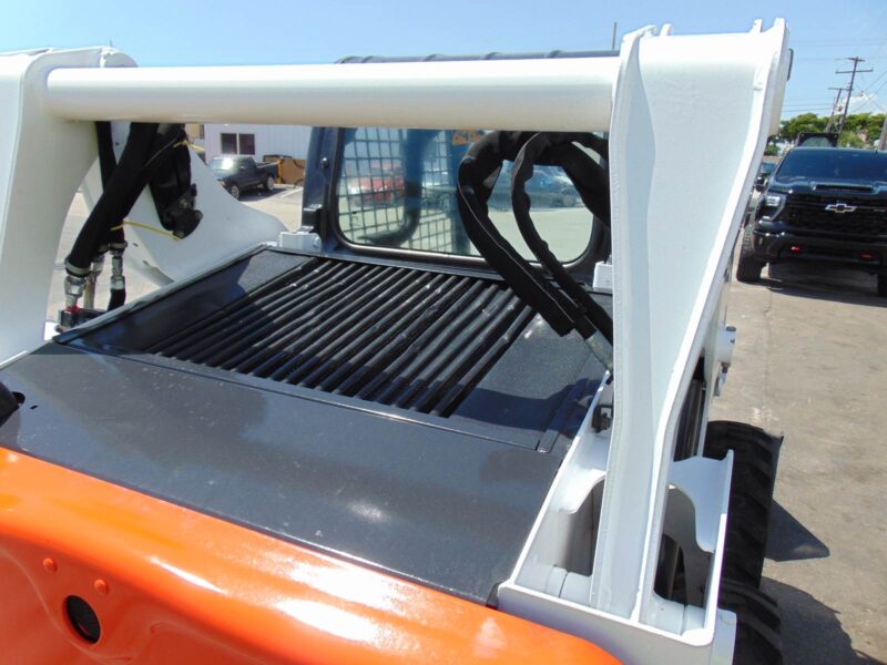 2016 BOBCAT S530 TURBO "VERTICAL LIFT HEIGHT" ONLY 1,208 HOURS - IMPECCABLE MACHINE - PERFECT "MID-SIZE" LOADER - Image 23