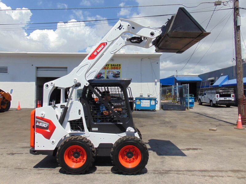 2016 BOBCAT S530 TURBO "VERTICAL LIFT HEIGHT" ONLY 1,208 HOURS - IMPECCABLE MACHINE - PERFECT "MID-SIZE" LOADER - Image 15