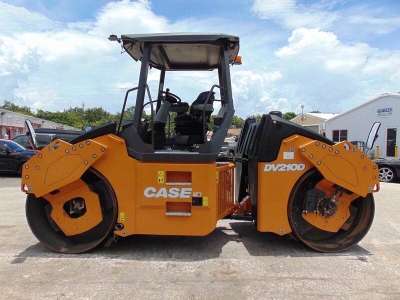 2018 CASE DV210D TANDEM SMOOTH DRUM "23,000 POUND* VIBRATORY ROLLER COMPACTOR - ONLY 2.740 HOURS - AMAZING ALL ORIFGINAL CONDITION