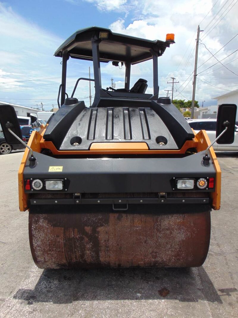2018 CASE DV210D TANDEM SMOOTH DRUM "23,000 POUND* VIBRATORY ROLLER COMPACTOR - ONLY 2.740 HOURS - AMAZING ALL ORIFGINAL CONDITION - Image 26