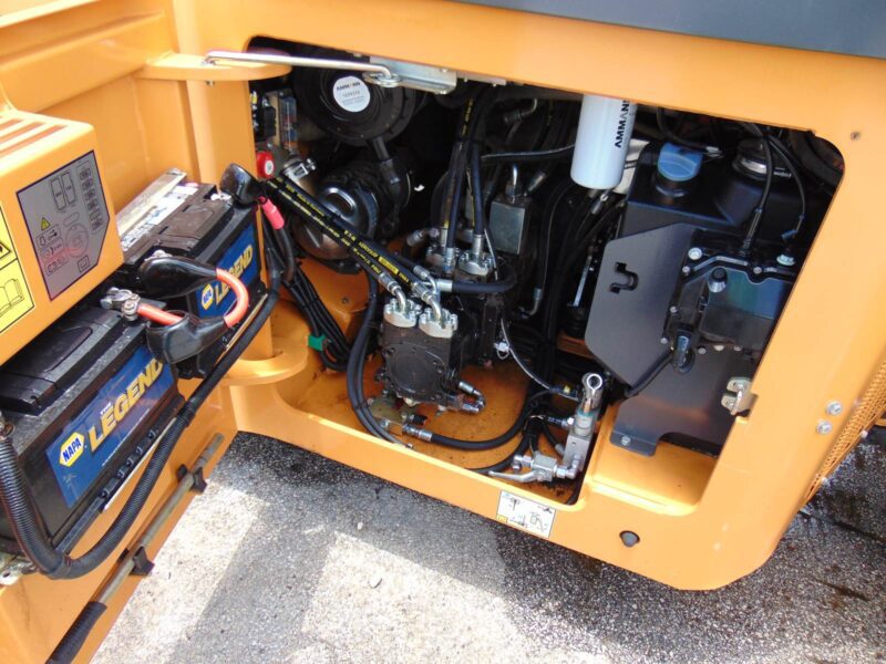 2018 CASE DV210D TANDEM SMOOTH DRUM "23,000 POUND* VIBRATORY ROLLER COMPACTOR - ONLY 2.740 HOURS - AMAZING ALL ORIFGINAL CONDITION - Image 5