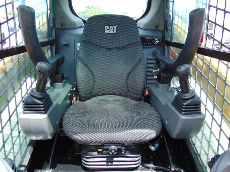 2021 Caterpillar CAT 262D3 "XPS-HIGH FLOW" TURBO 2 SPEED - SUPER LOADED - PWR COUPLER - A/C - STEREO - AIR RIDE HEATED SEAT - CAMERA - 1,806 HOURS - Image 37