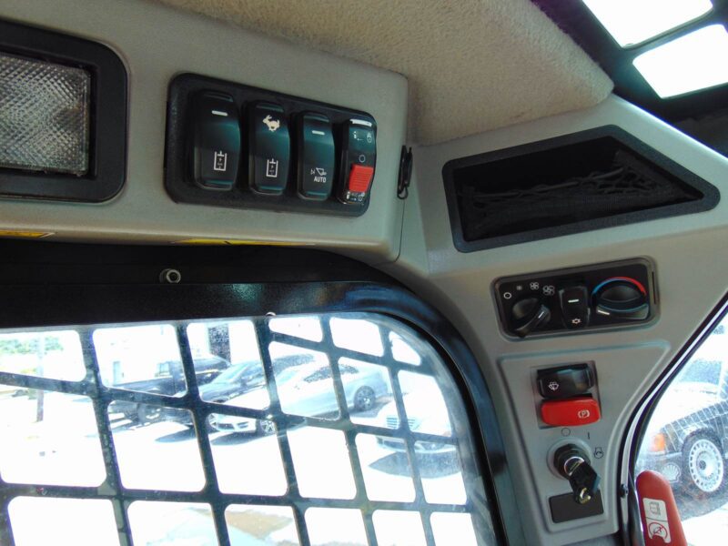 2021 Caterpillar CAT 262D3 "XPS-HIGH FLOW" TURBO 2 SPEED - SUPER LOADED - PWR COUPLER - A/C - STEREO - AIR RIDE HEATED SEAT - CAMERA - 1,806 HOURS - Image 31