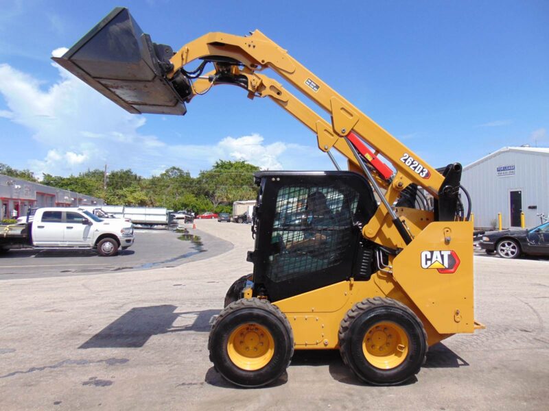 2021 Caterpillar CAT 262D3 "XPS-HIGH FLOW" TURBO 2 SPEED - SUPER LOADED - PWR COUPLER - A/C - STEREO - AIR RIDE HEATED SEAT - CAMERA - 1,806 HOURS - Image 44