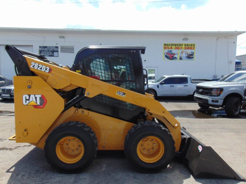 2021 Caterpillar CAT 262D3 "XPS-HIGH FLOW" TURBO 2 SPEED - SUPER LOADED - PWR COUPLER - A/C - STEREO - AIR RIDE HEATED SEAT - CAMERA - 1,806 HOURS - Image 17