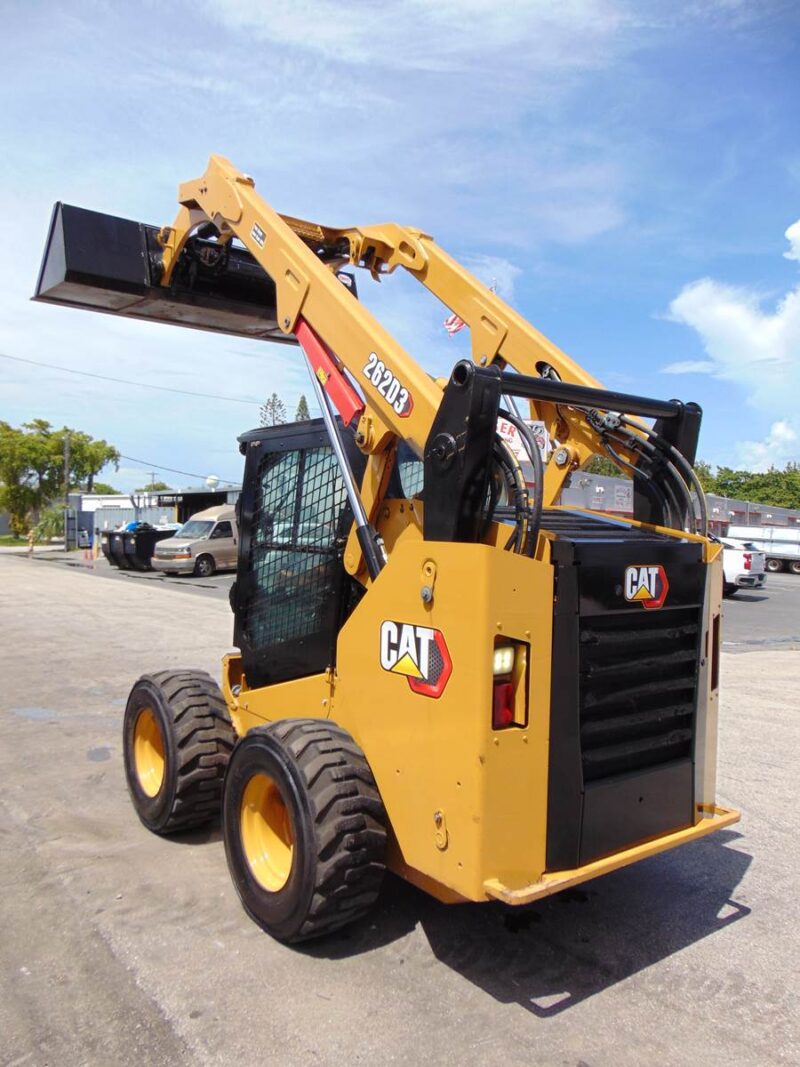 2021 Caterpillar CAT 262D3 "XPS-HIGH FLOW" TURBO 2 SPEED - SUPER LOADED - PWR COUPLER - A/C - STEREO - AIR RIDE HEATED SEAT - CAMERA - 1,806 HOURS - Image 8